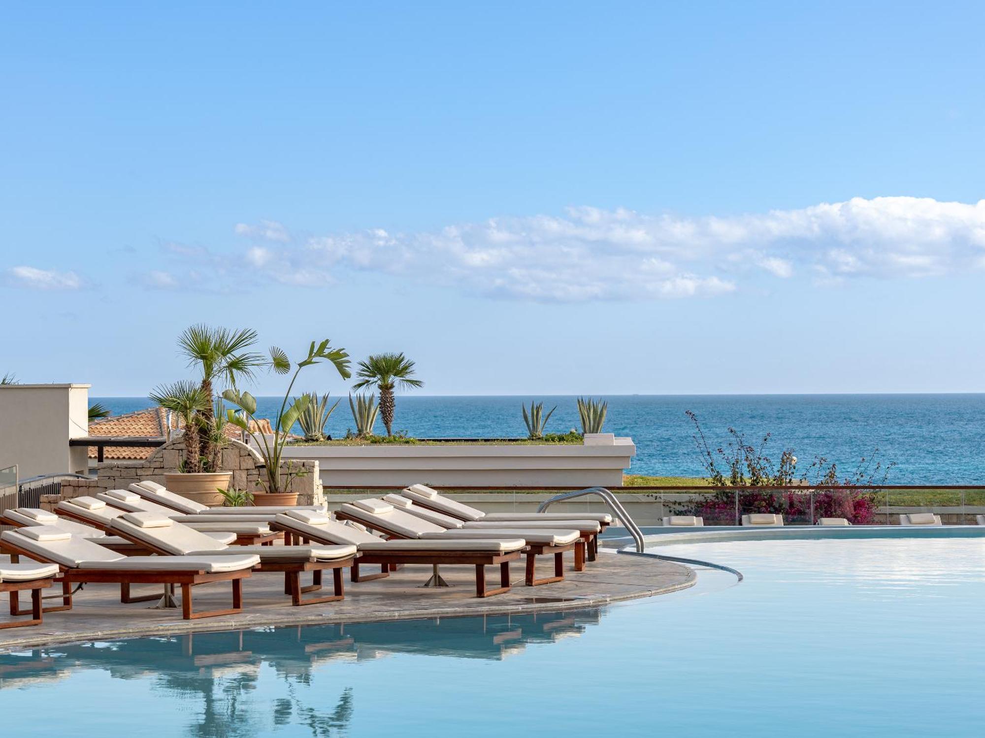 Grecotel Marine Palace & Aqua Park 레팀노 외부 사진